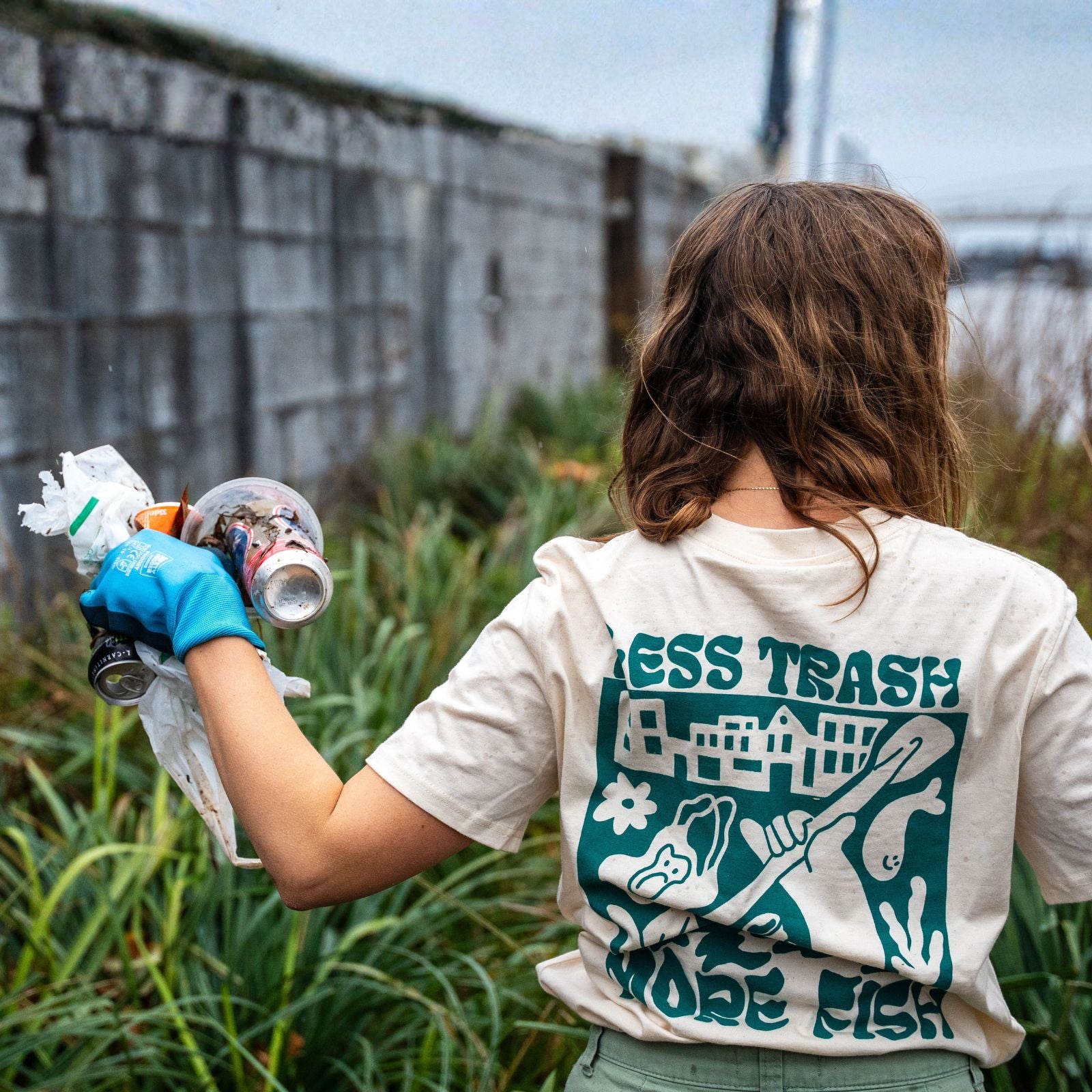 Bambaw x City to Ocean | „Less Trash, More Fish“ Bio-T-Shirt