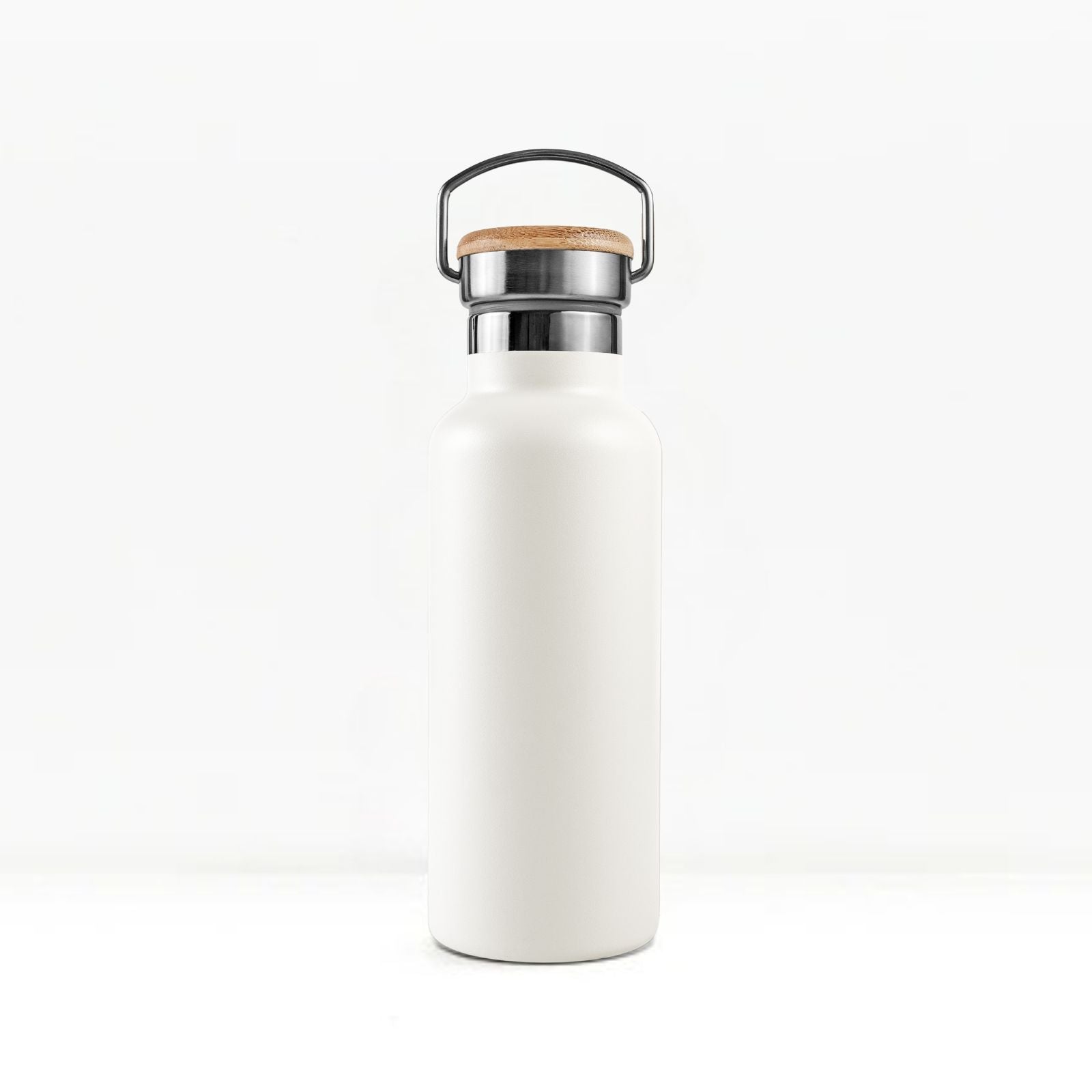 bambaw stainless steel water bottle insulated in white colour 750ml on white background