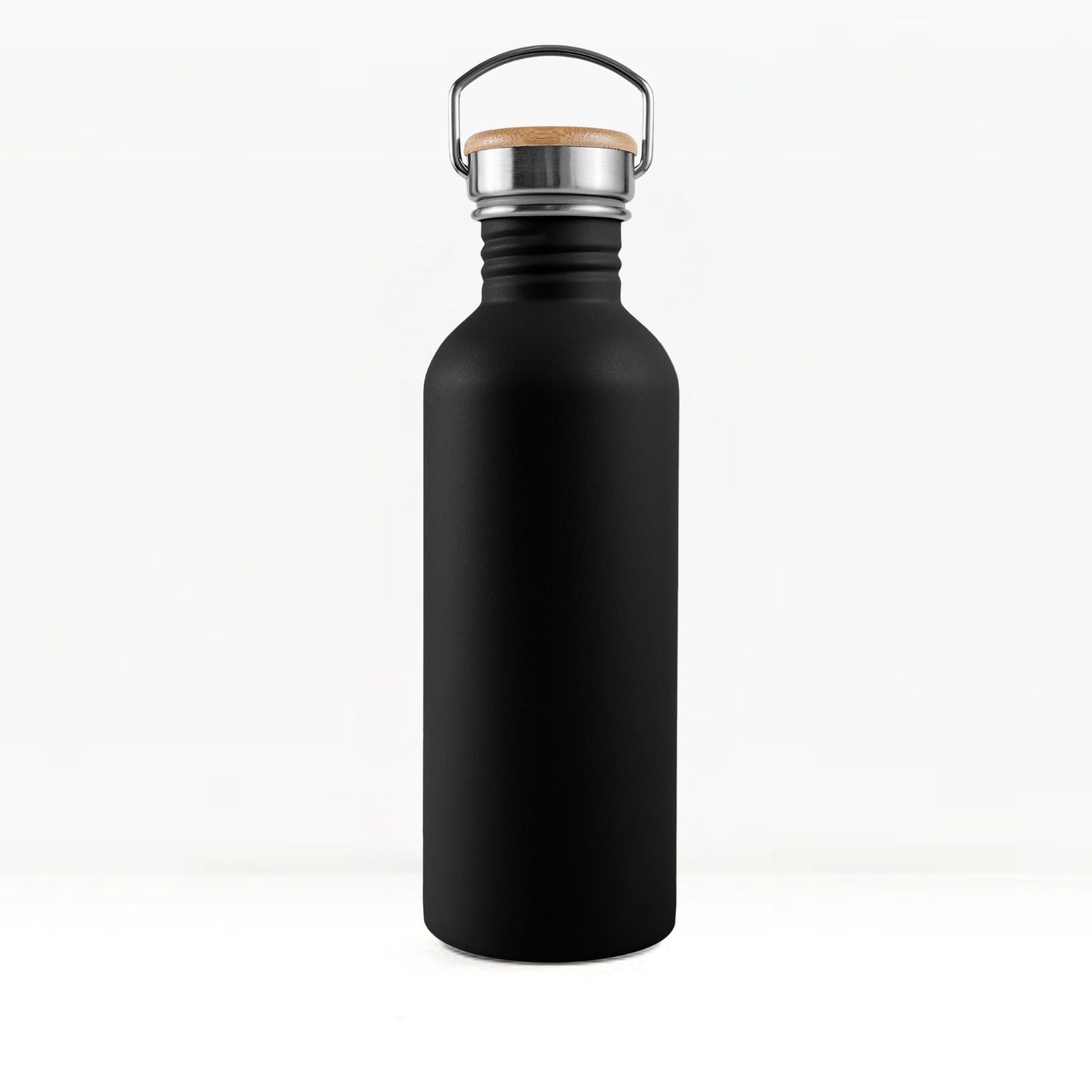 bambaw stainless steel water bottle non insulated in black colour 750ml on white background