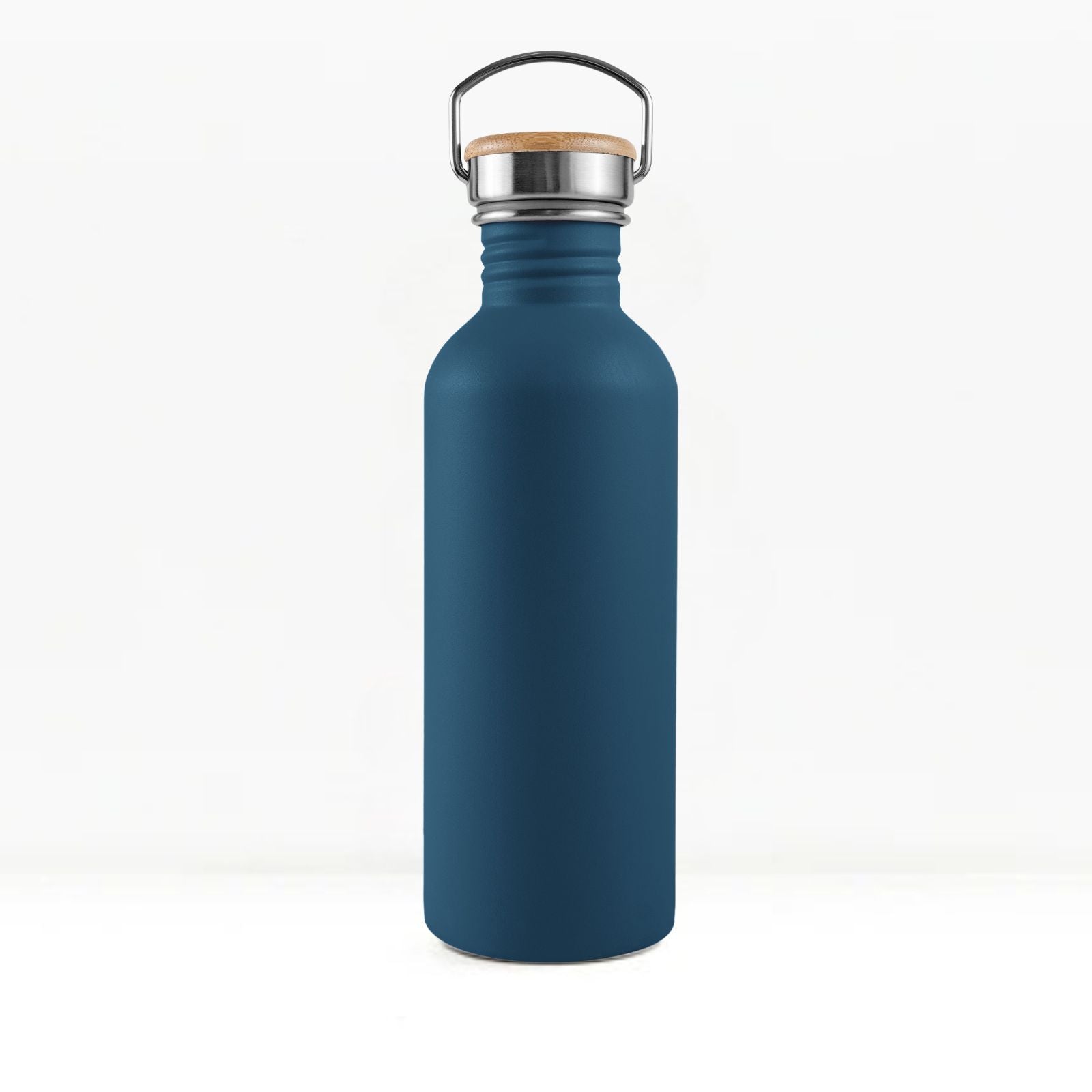 bambaw stainless steel water bottle non insulated in navy blue colour 750ml on white background