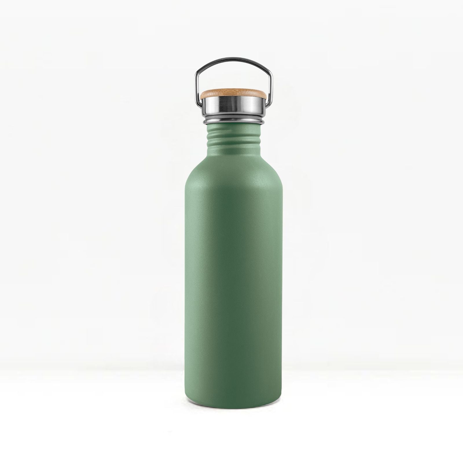 bambaw stainless steel water bottle non-insulated in green colour 500ml on white background