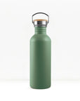 bambaw stainless steel water bottle non-insulated in green colour 500ml on white background