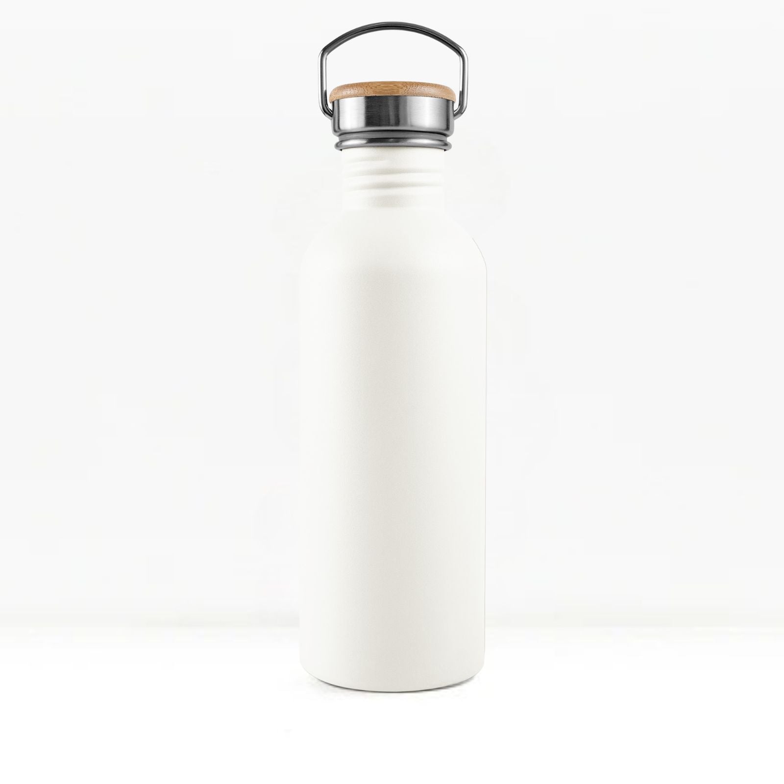 bambaw stainless steel water bottle non insulated in white colour 750ml on white background